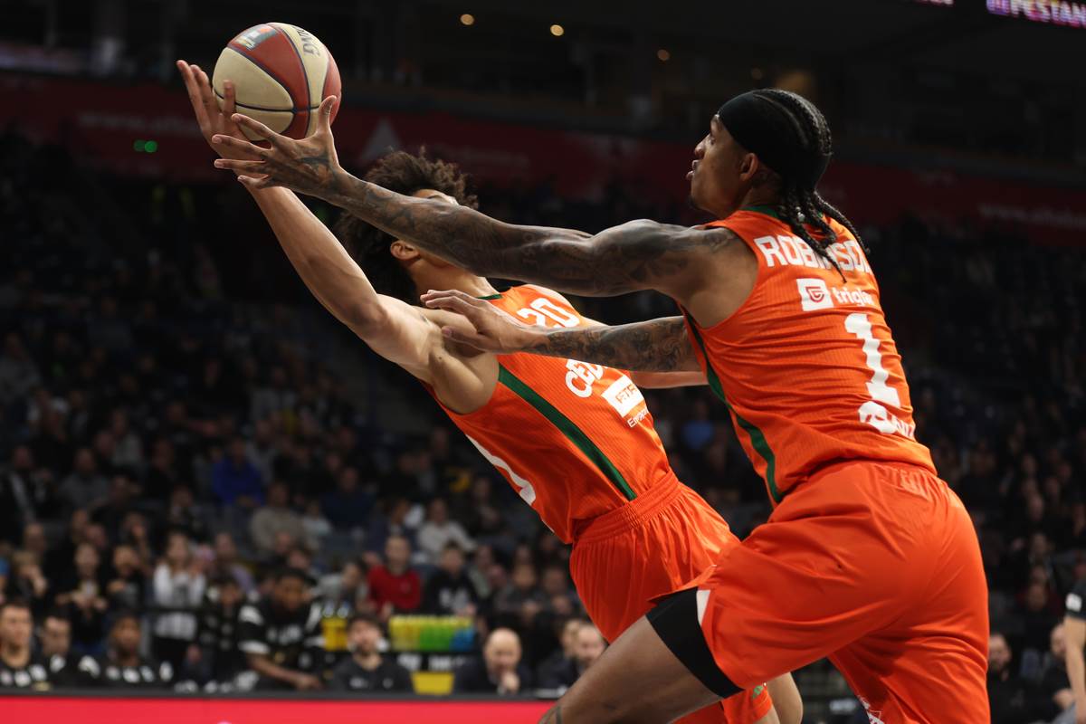 KK Crvena zvezda dovodi Devina Robinsona