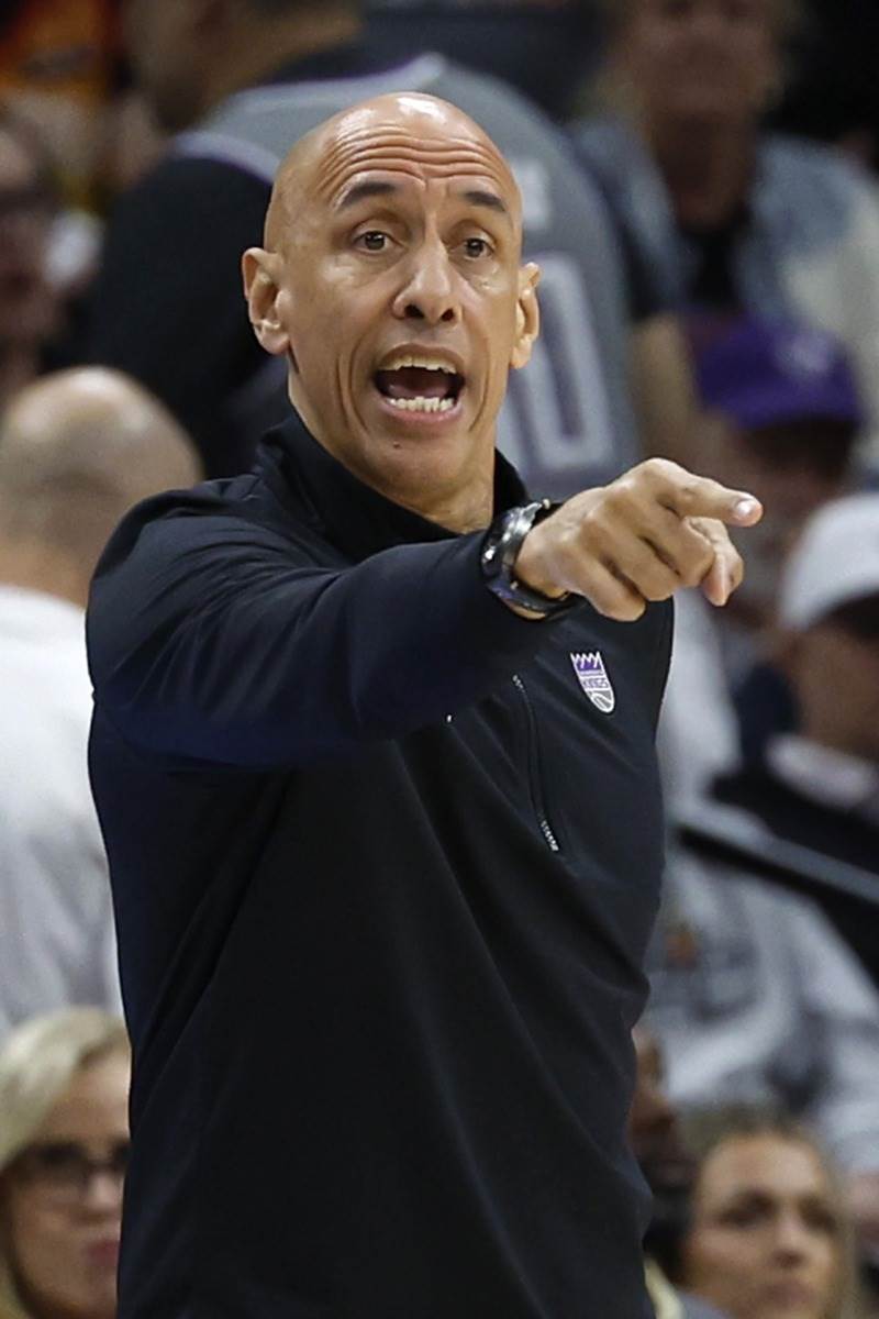 Dag Kristi vodi tim Sakramento Kingsa na utakmici