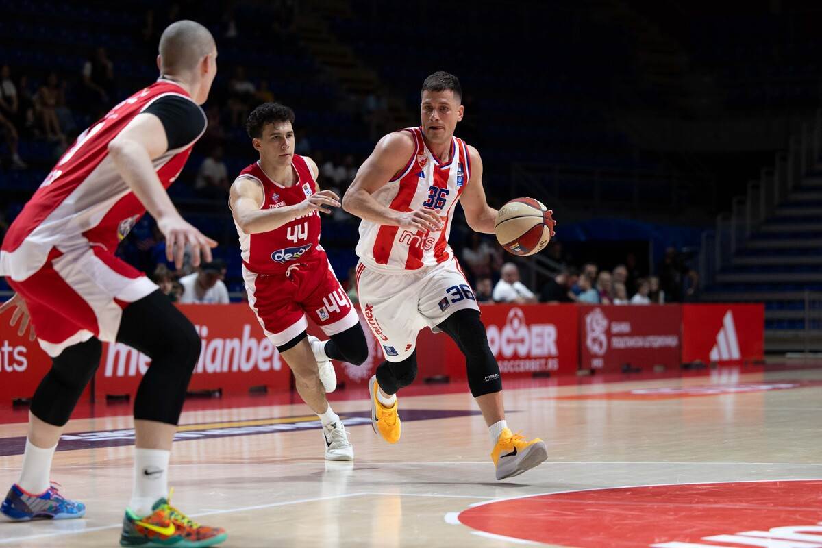 Crvena zvezda SC Derbi (2).jpg