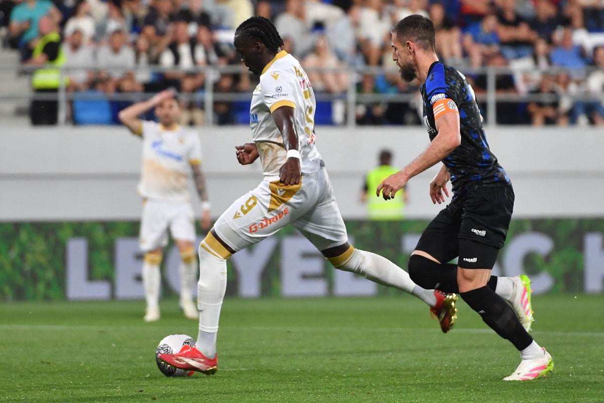 Zvezda - TSC Backa Topola (16).jpg