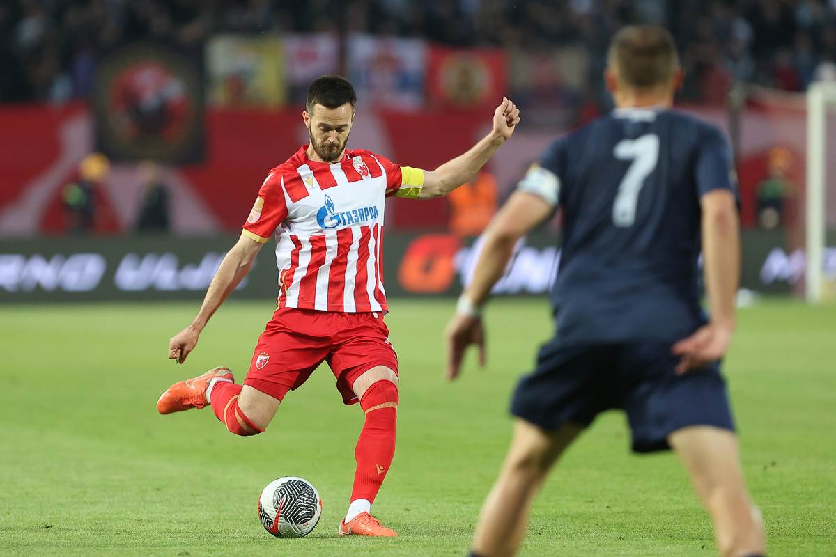 FK Napredak FK Crvena zvezda (18).JPG