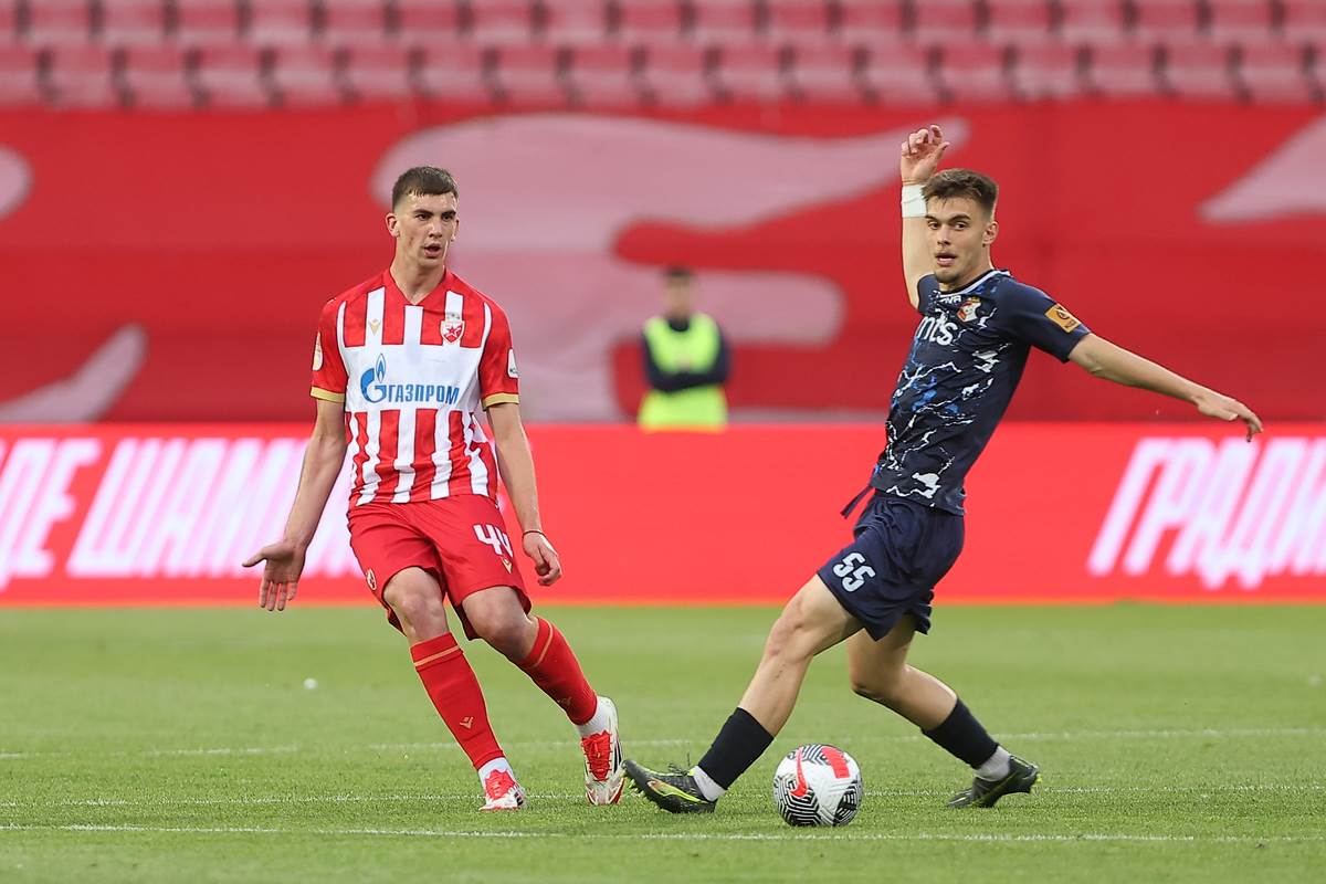 FK Napredak FK Crvena zvezda (4).JPG