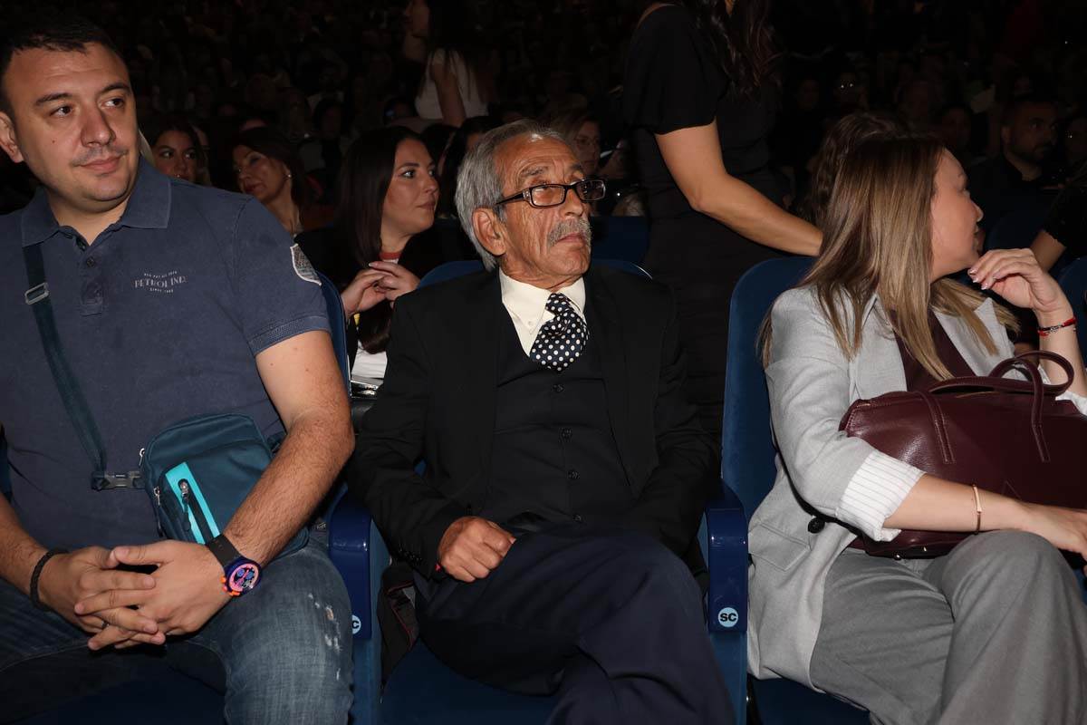 Roditelji na koncertu Marije Šerifović 1.jpg