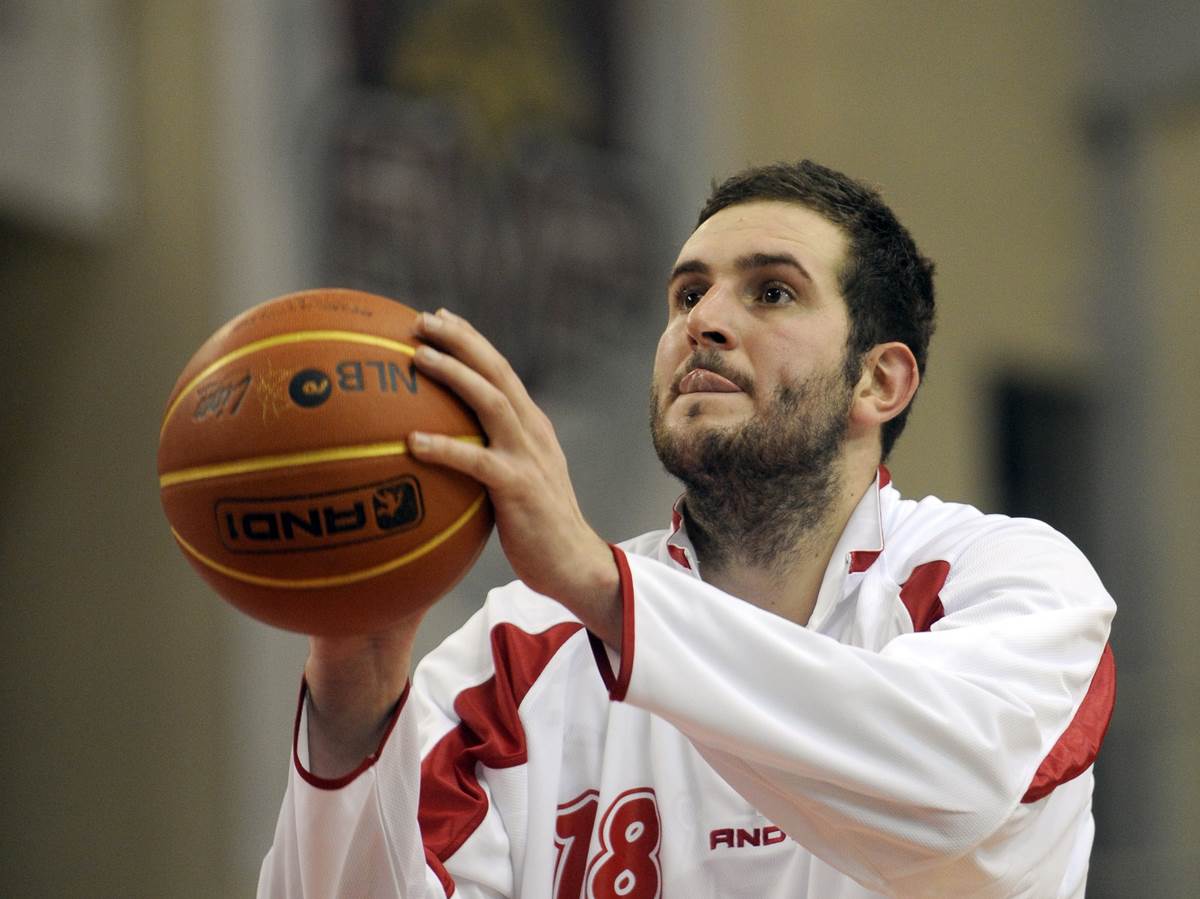 Nekadašnji košarkaš Dragan Labović.