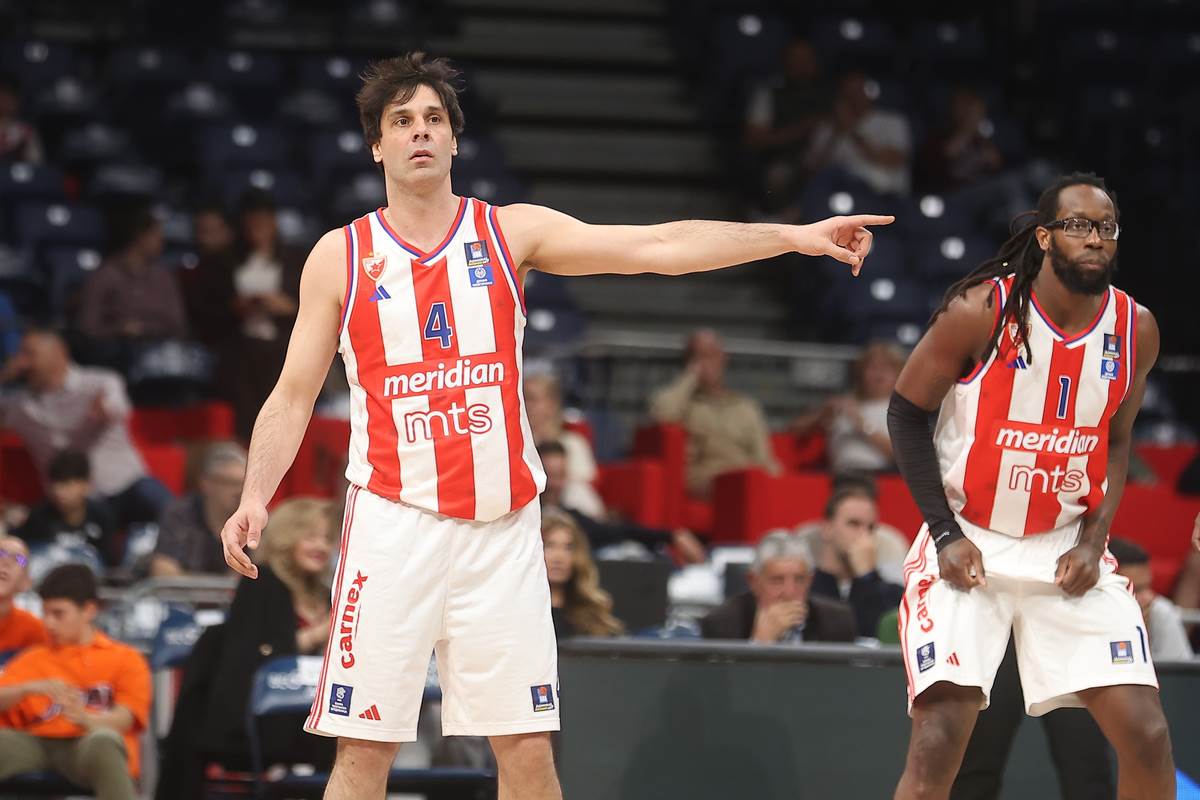 KK Crvena zvezda KK Igokea (5).JPG