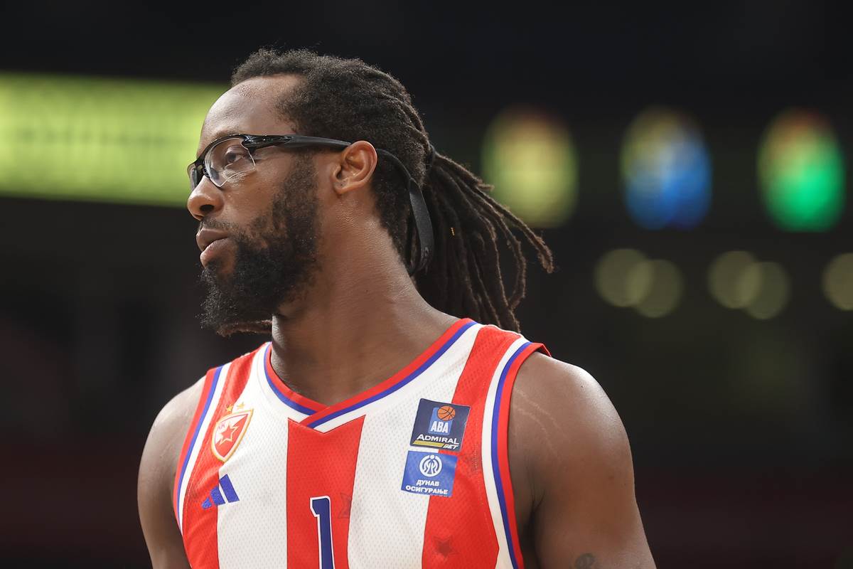 KK Crvena zvezda KK Igokea (6).JPG