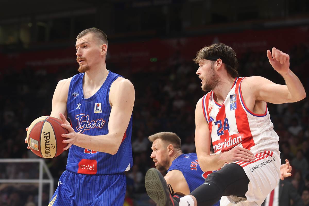 KK Crvena zvezda KK Igokea (8).JPG