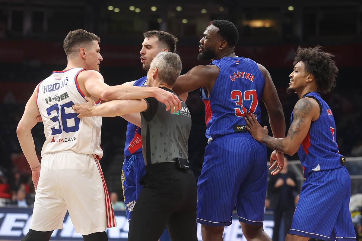 KK Crvena zvezda KK Igokea (10).JPG