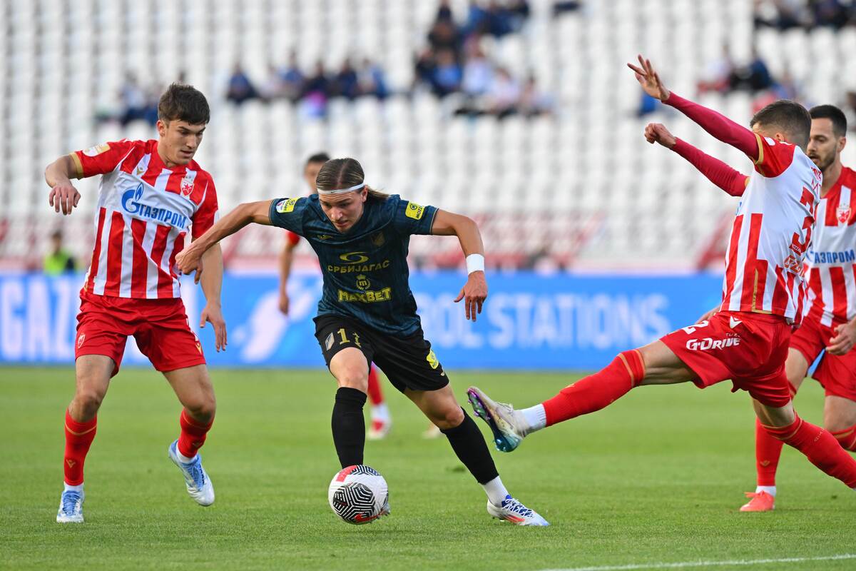 Crvena Zvezda - Vojvodina  (18).JPG