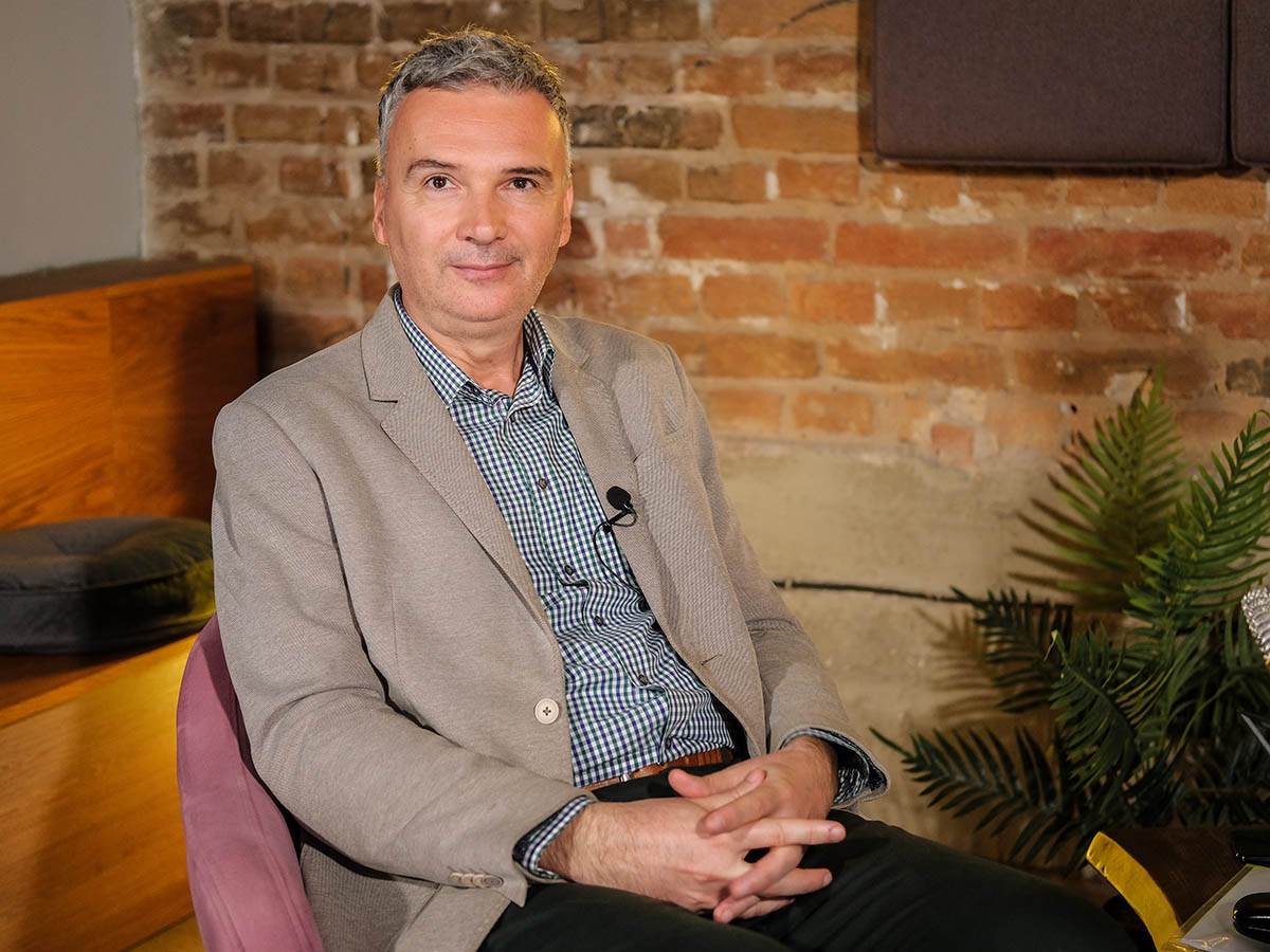 Keš ekspert Saša Đogović (17).jpg