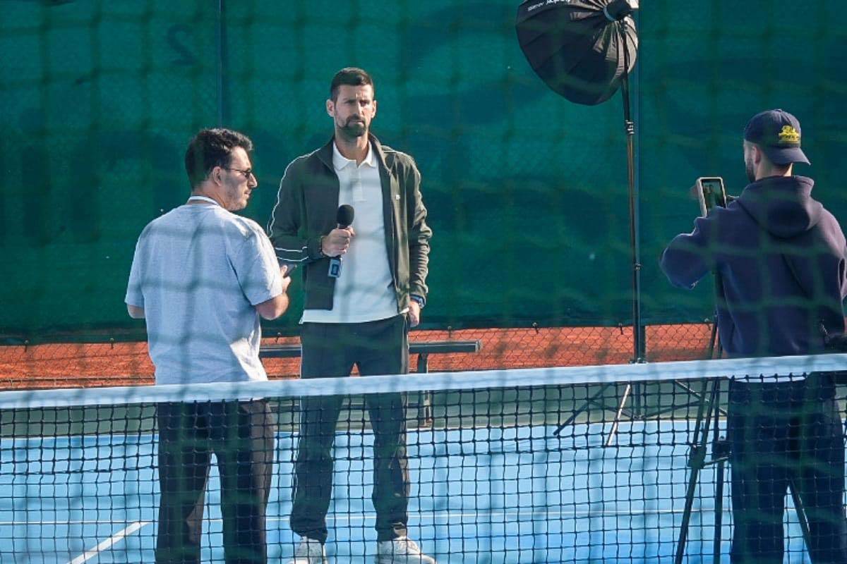 Novak Đoković otvaranje terena 1.jpg