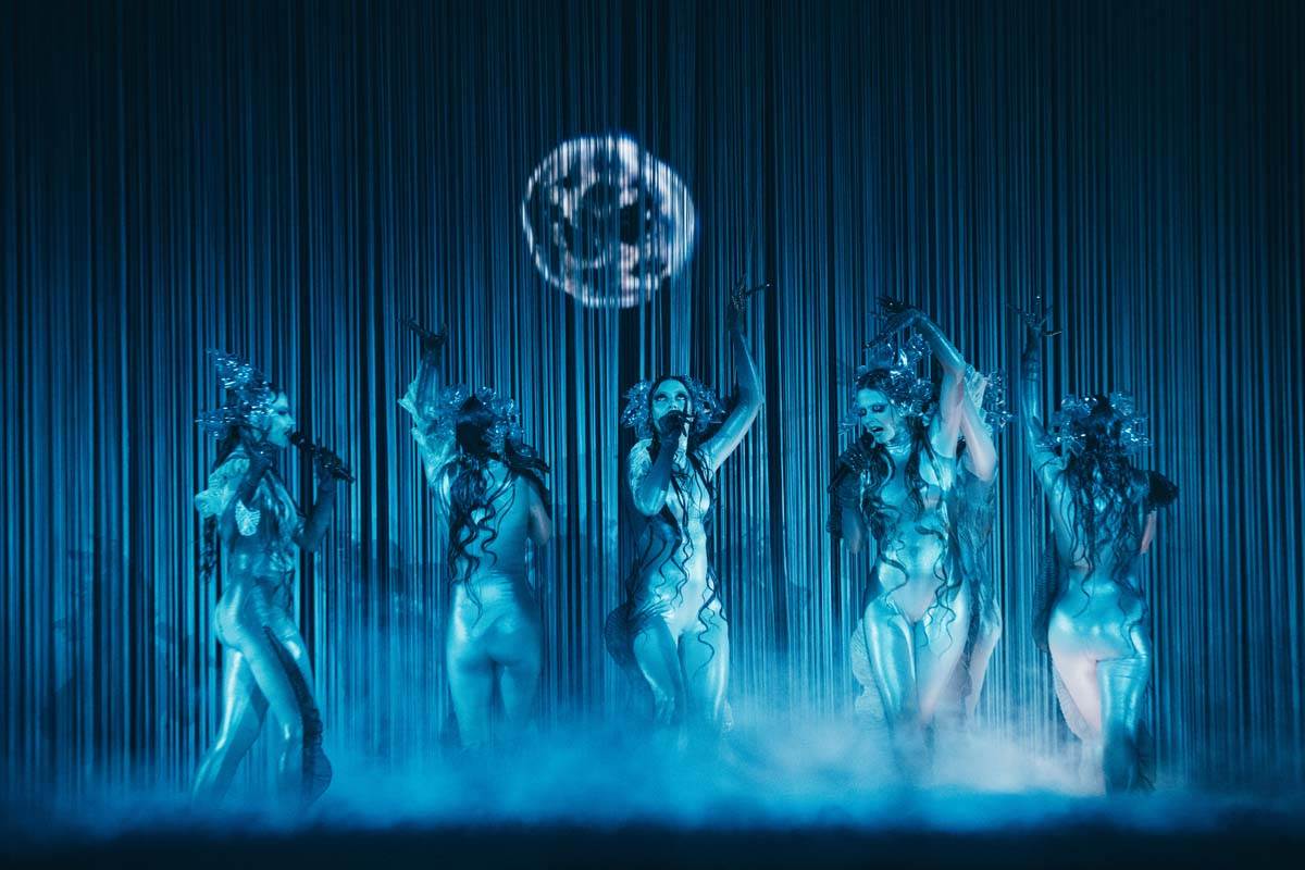 Letonija  Tautumeitas – Bur Man Laimi 6.jpg