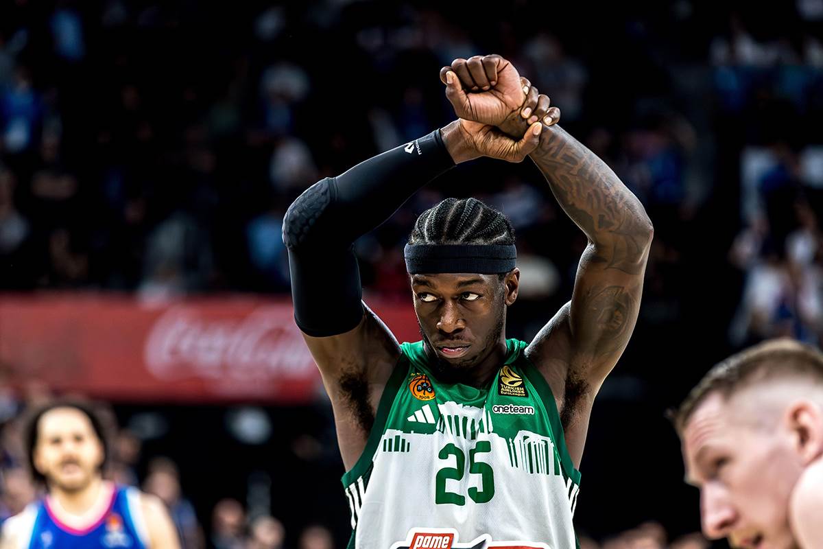 Kendrik Nan u dresu Panatinaikosa.