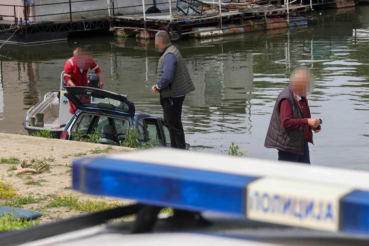 Autom sleteo s Mosta na Adi u Savu  (13).jpg