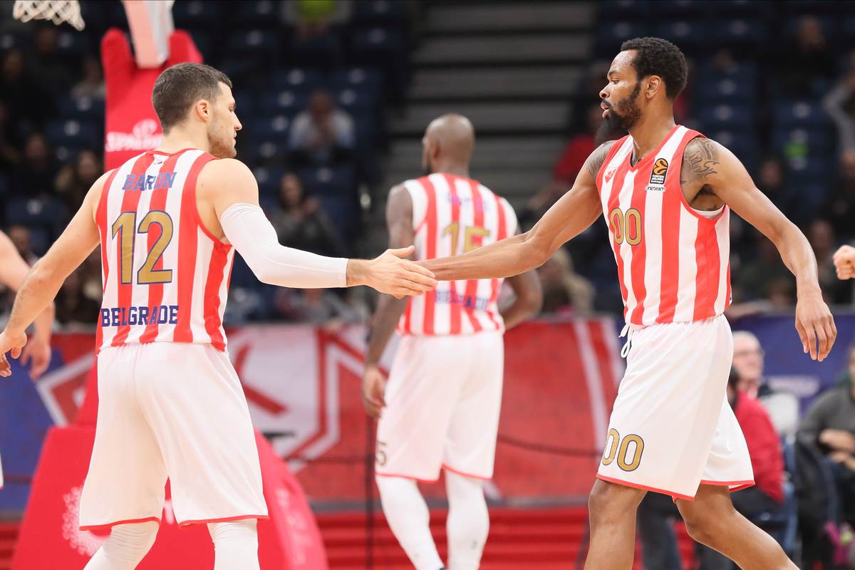 Bili Beron i Kevin Panter u Crvenoj zvezdi