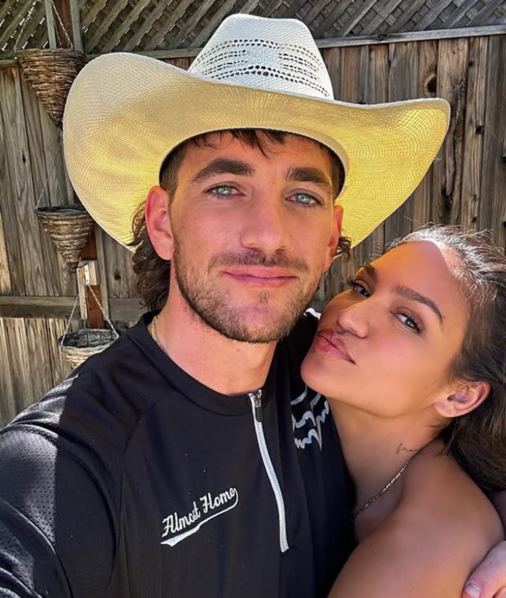 Kesi Ventura sa suprugom Aleksom Fajnom (5).jpg