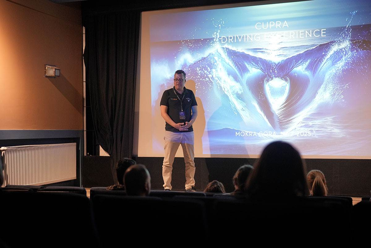 Cupra (20).jpg