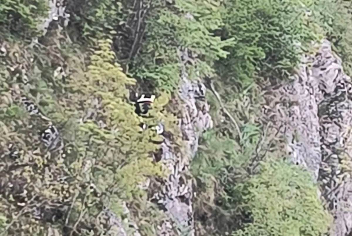 Bogdan satima visio iznad provalije (2).jpg