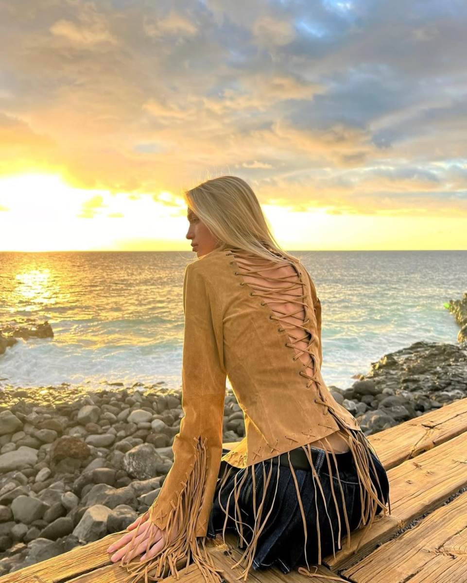 devojka Tomija Keša