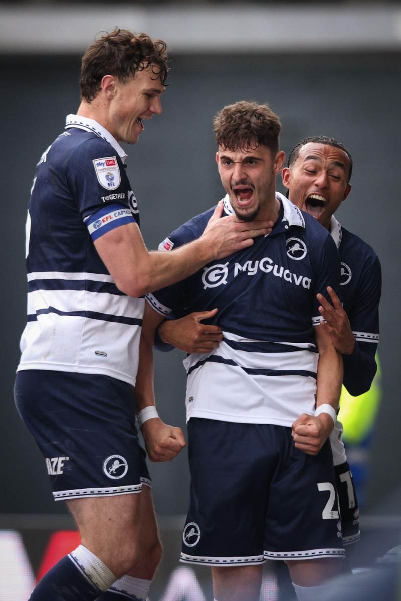 Mihailo Ivanović slavi gol za Milvol protiv Noriča