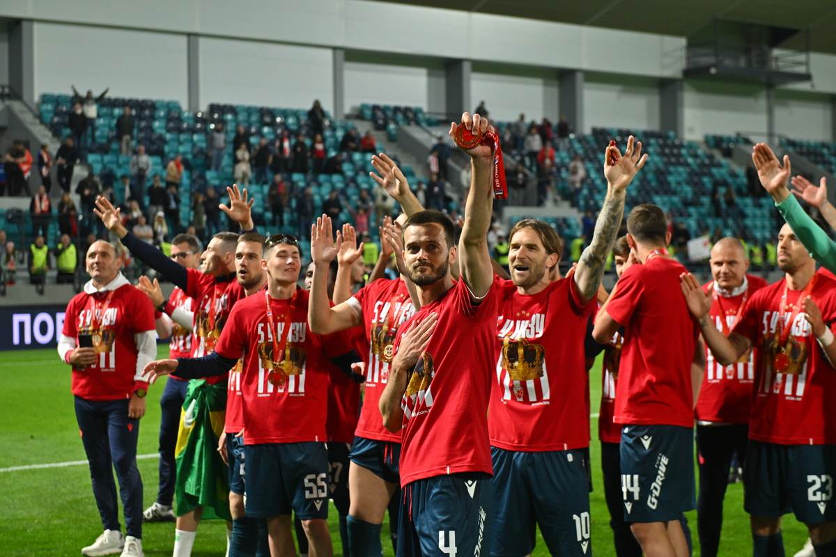 Crvena zvezda slavi (9).JPG