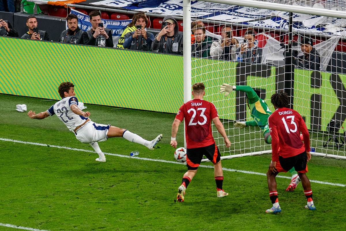 Mančester junajted - Totenhem (12).jpg