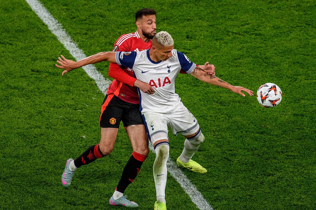 Mančester junajted - Totenhem (16).jpg