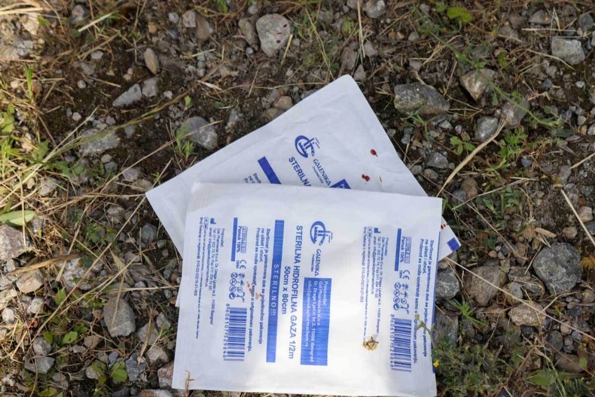 Ranjen policajac (3).jpg