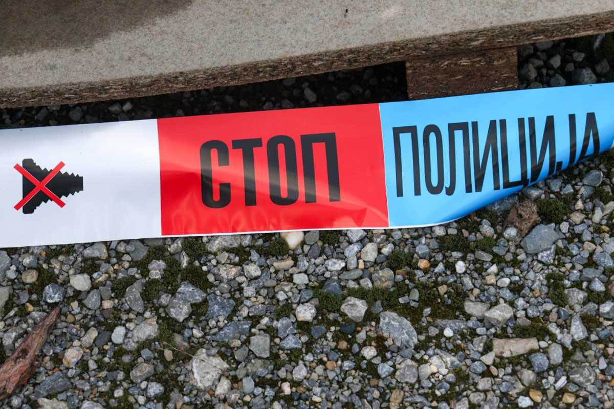 Ranjen policajac (6).jpg