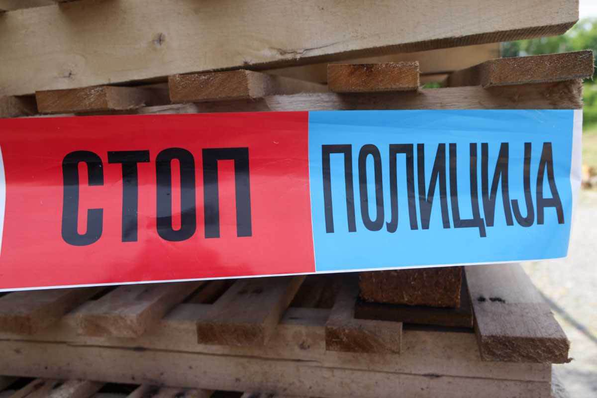 Ranjen policajac (11).jpg