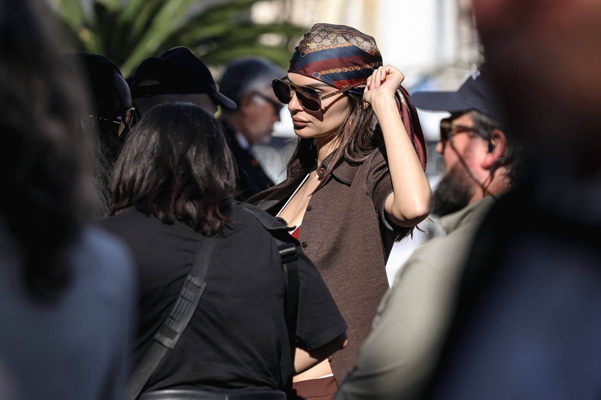 Emili Ratajkovski  (1).jpg