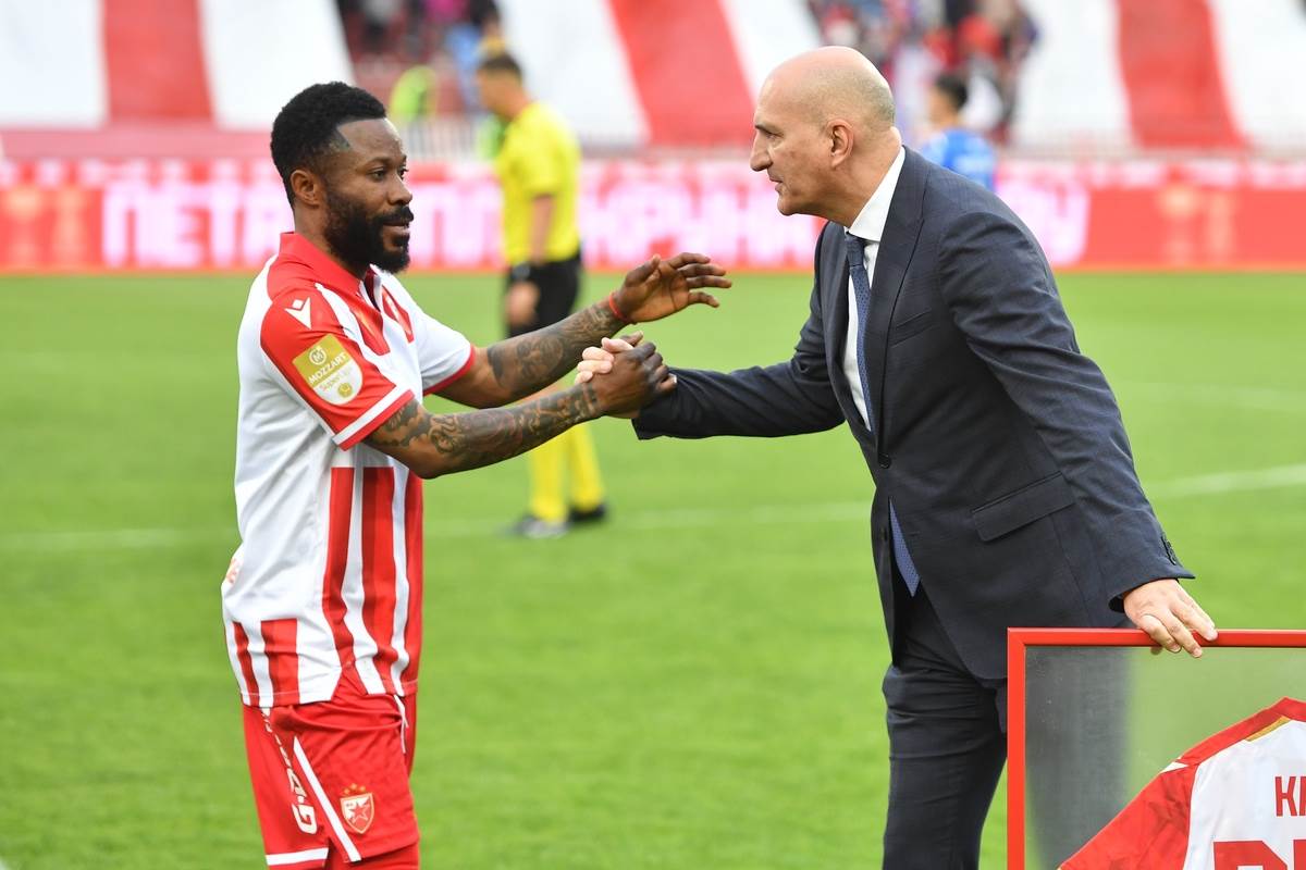 Novi dres Crvene zvezde (2).JPG