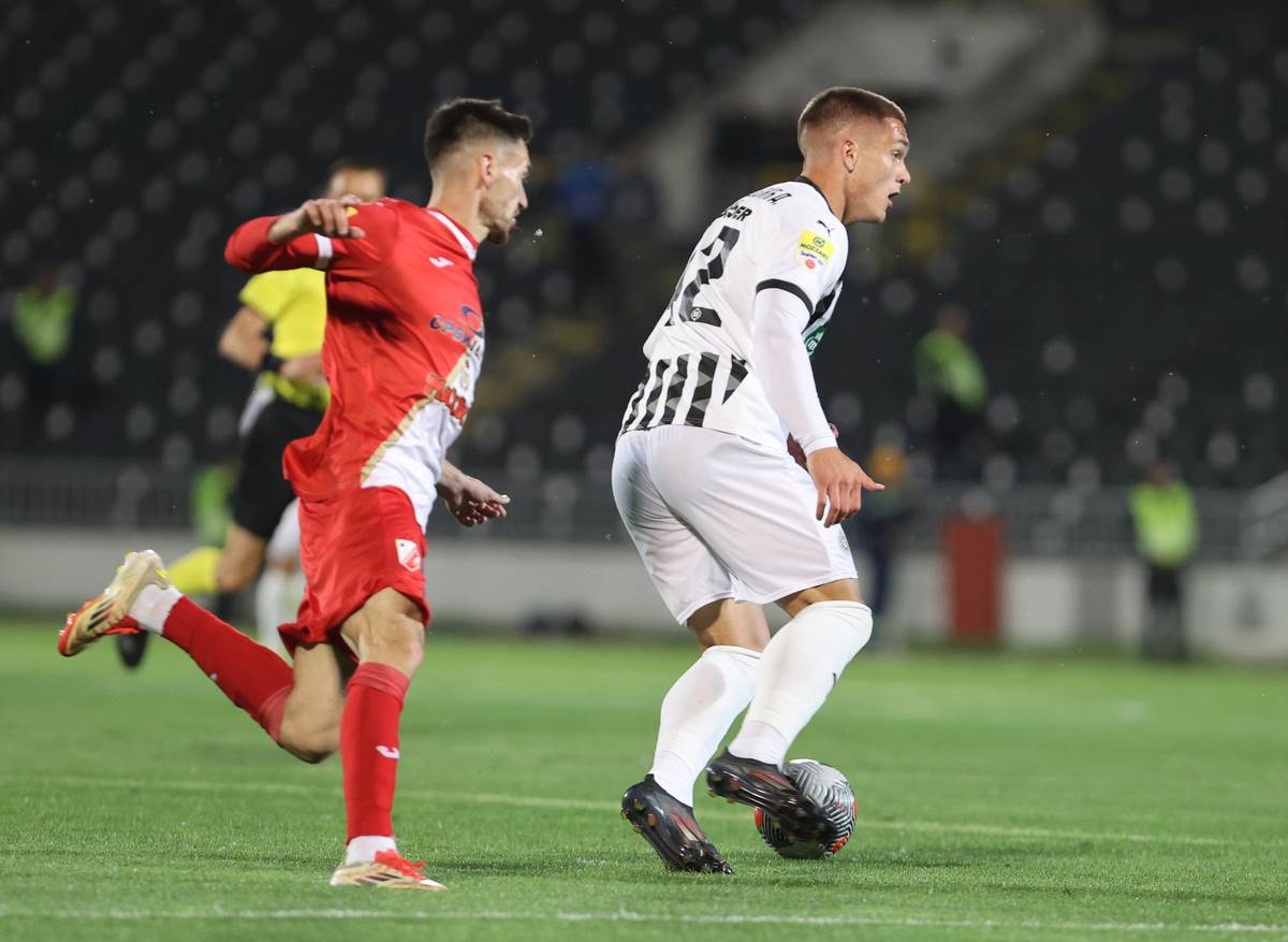 Partizan Vojvodina (39).JPG