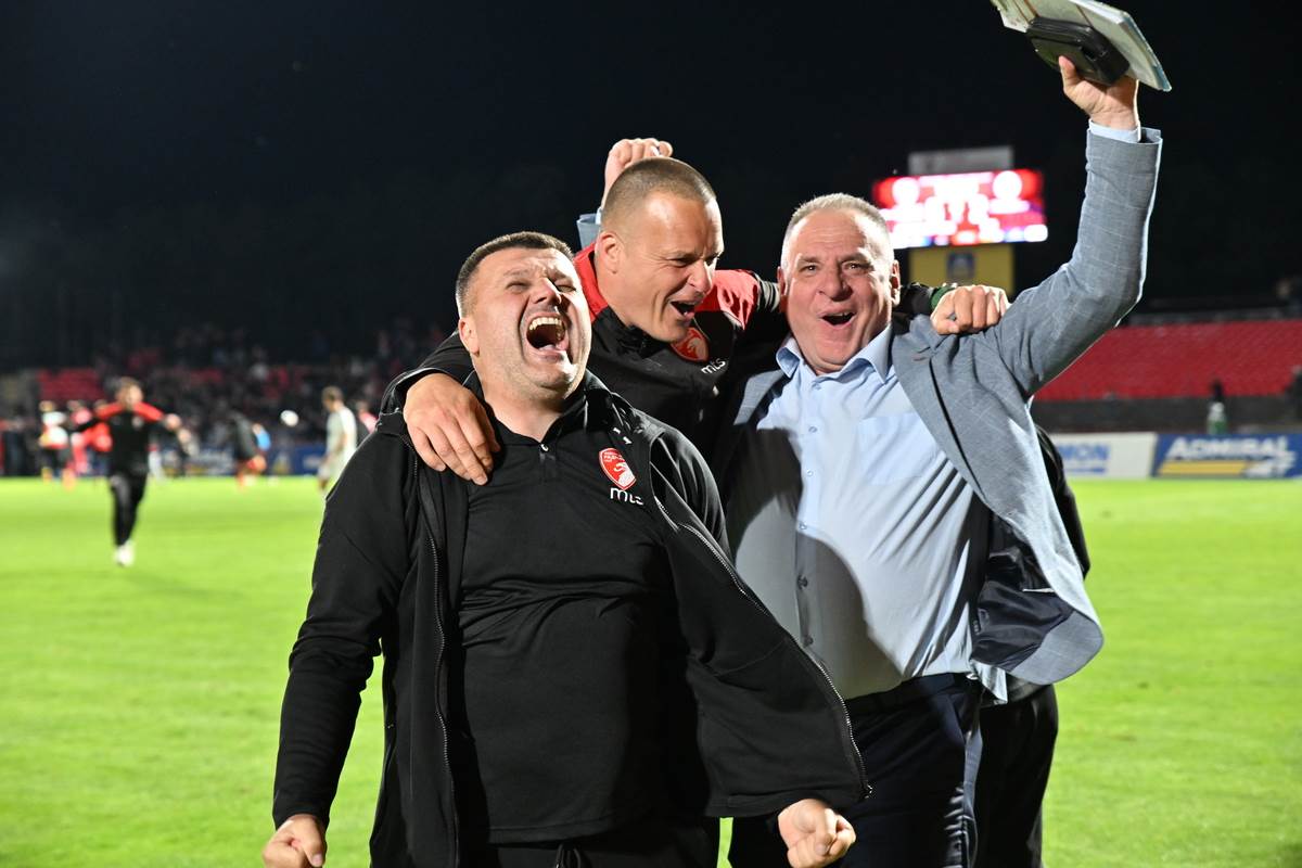 Radnički 1923 i Novi Pazar u Evropi, Vojvodina je ne igra