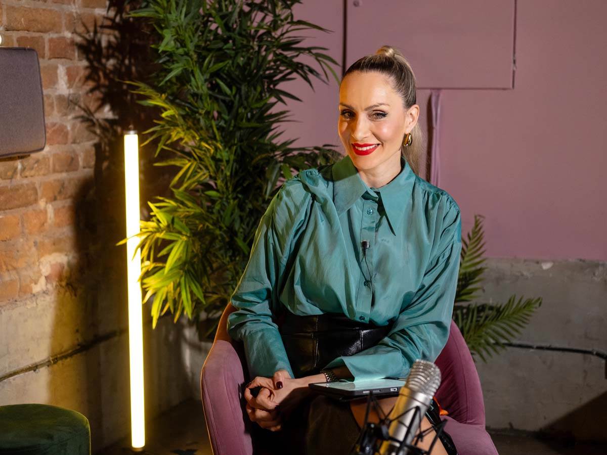 Miloš Đukanović, Jelena Gavrilović, podkast Keš Ekspert 19.jpg