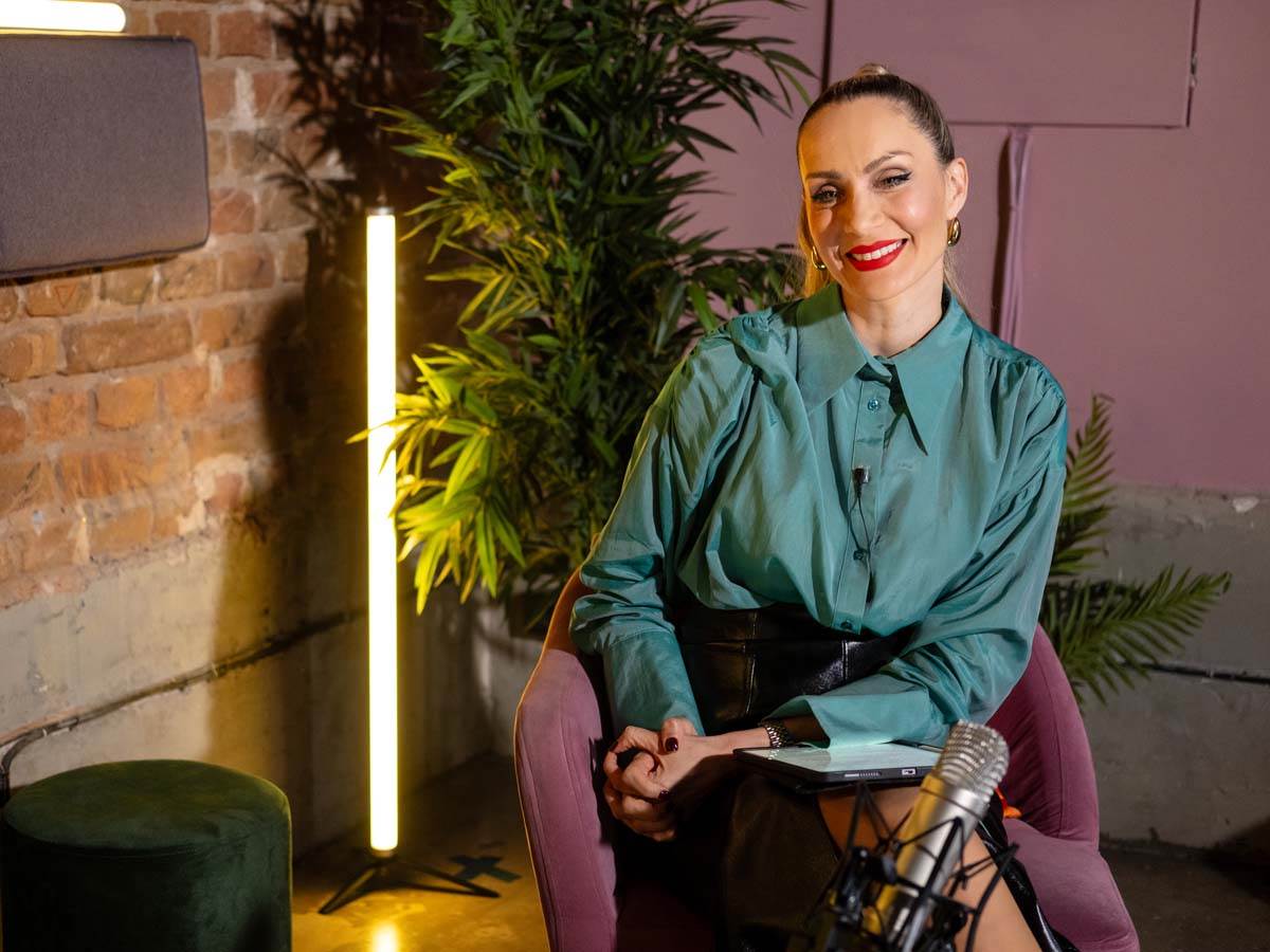 Miloš Đukanović, Jelena Gavrilović, podkast Keš Ekspert 20.jpg