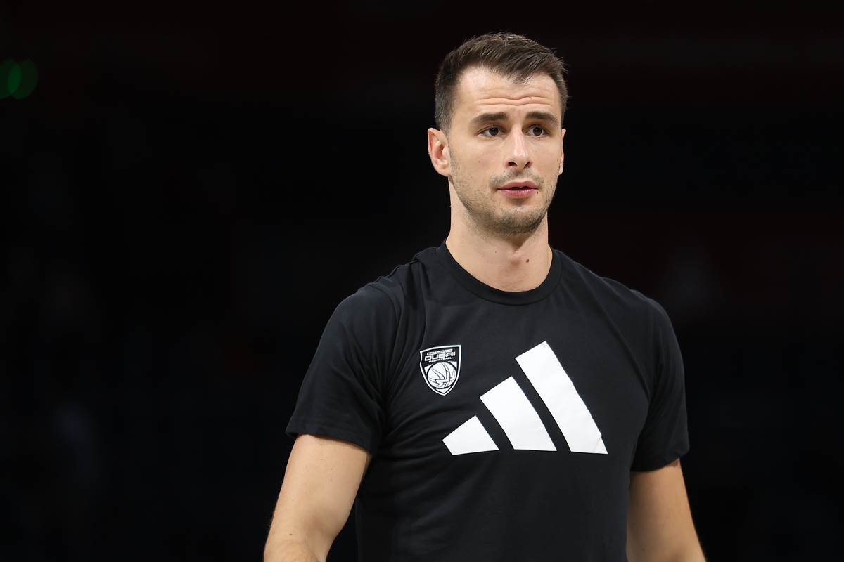 Partizan Dubai prva utakmica