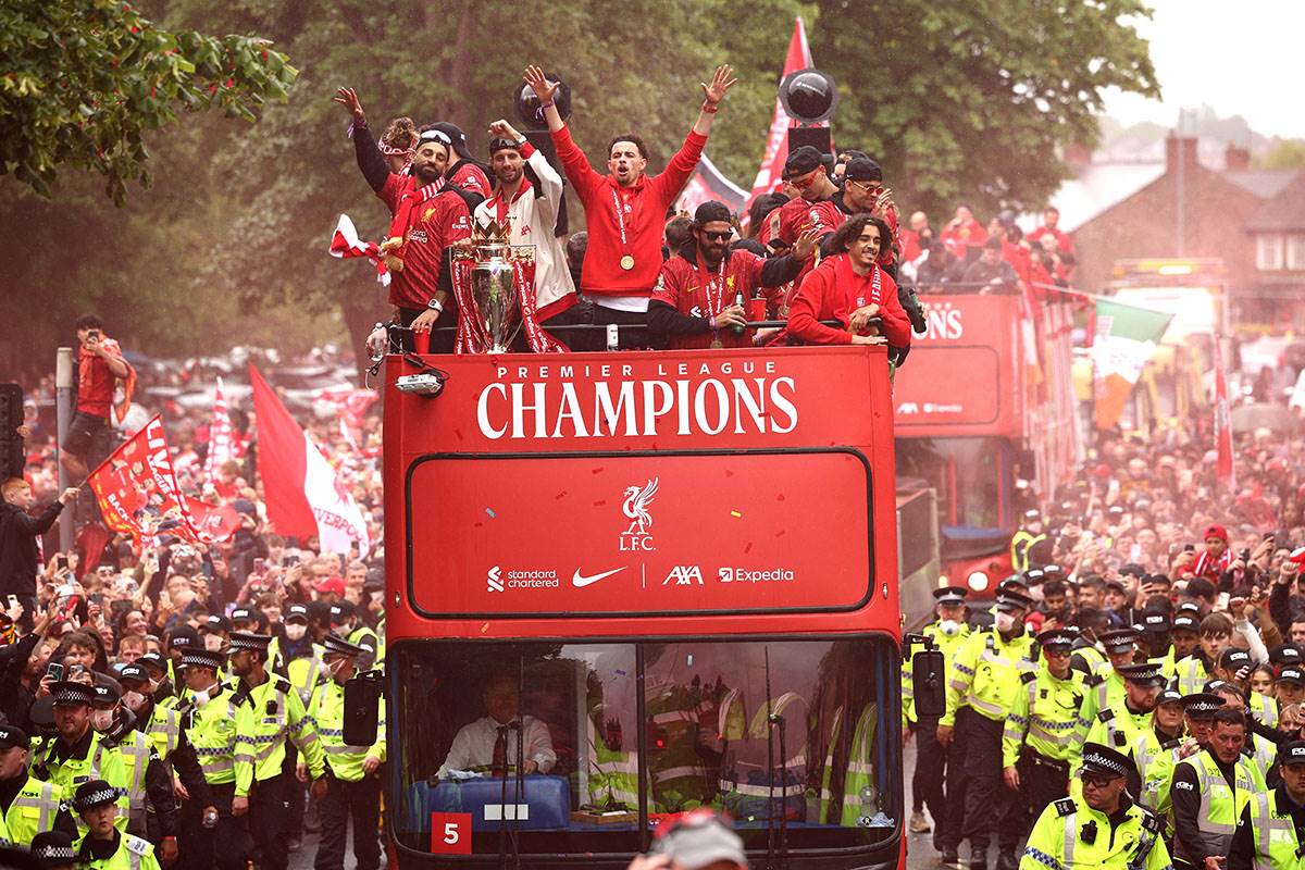 Liverpul šampionska parada (15).jpg