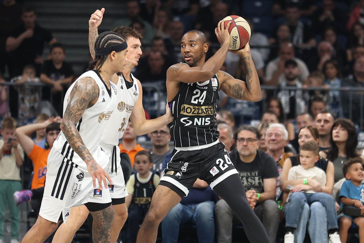 Partizan - Dubai (3).jpg