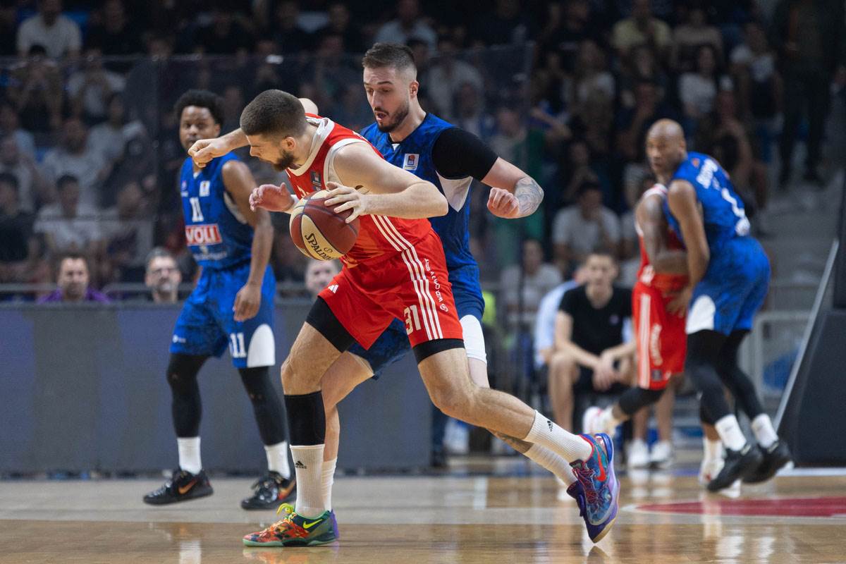 Budućnost - Crvena Zvezda (6).jpg