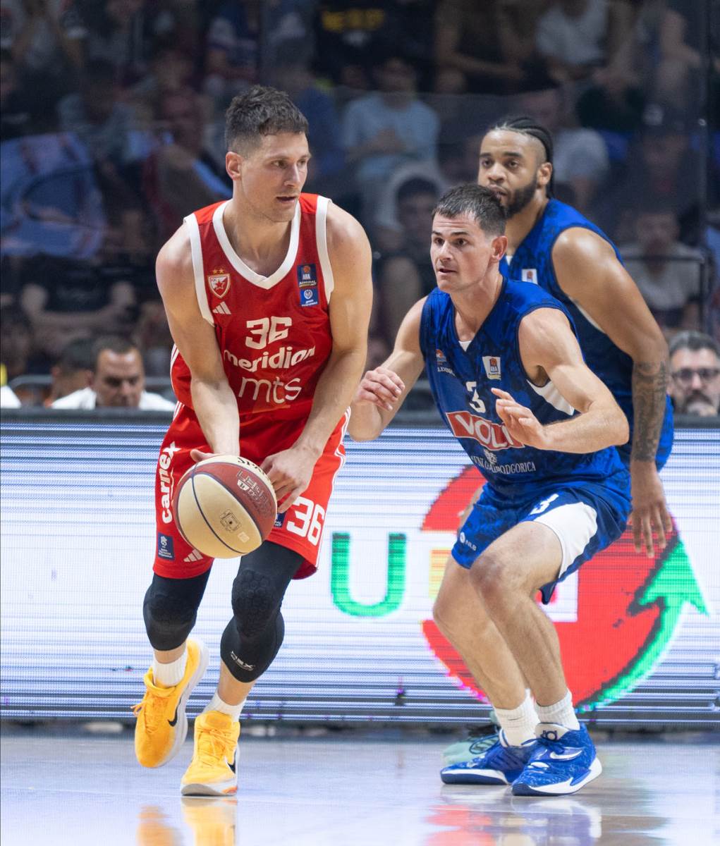 Budućnost - Zvezda (7).jpg