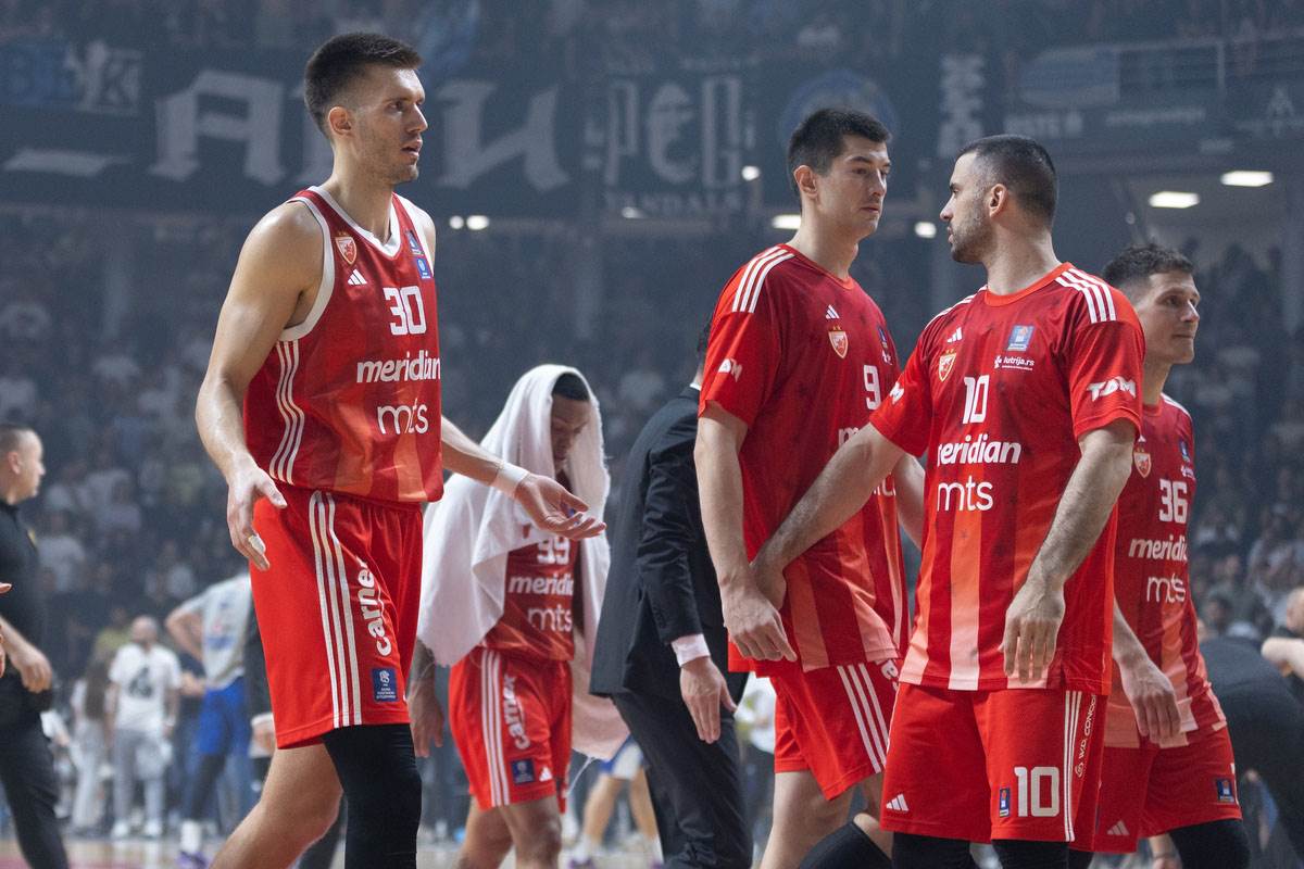 Budućnost - Zvezda (16).jpg