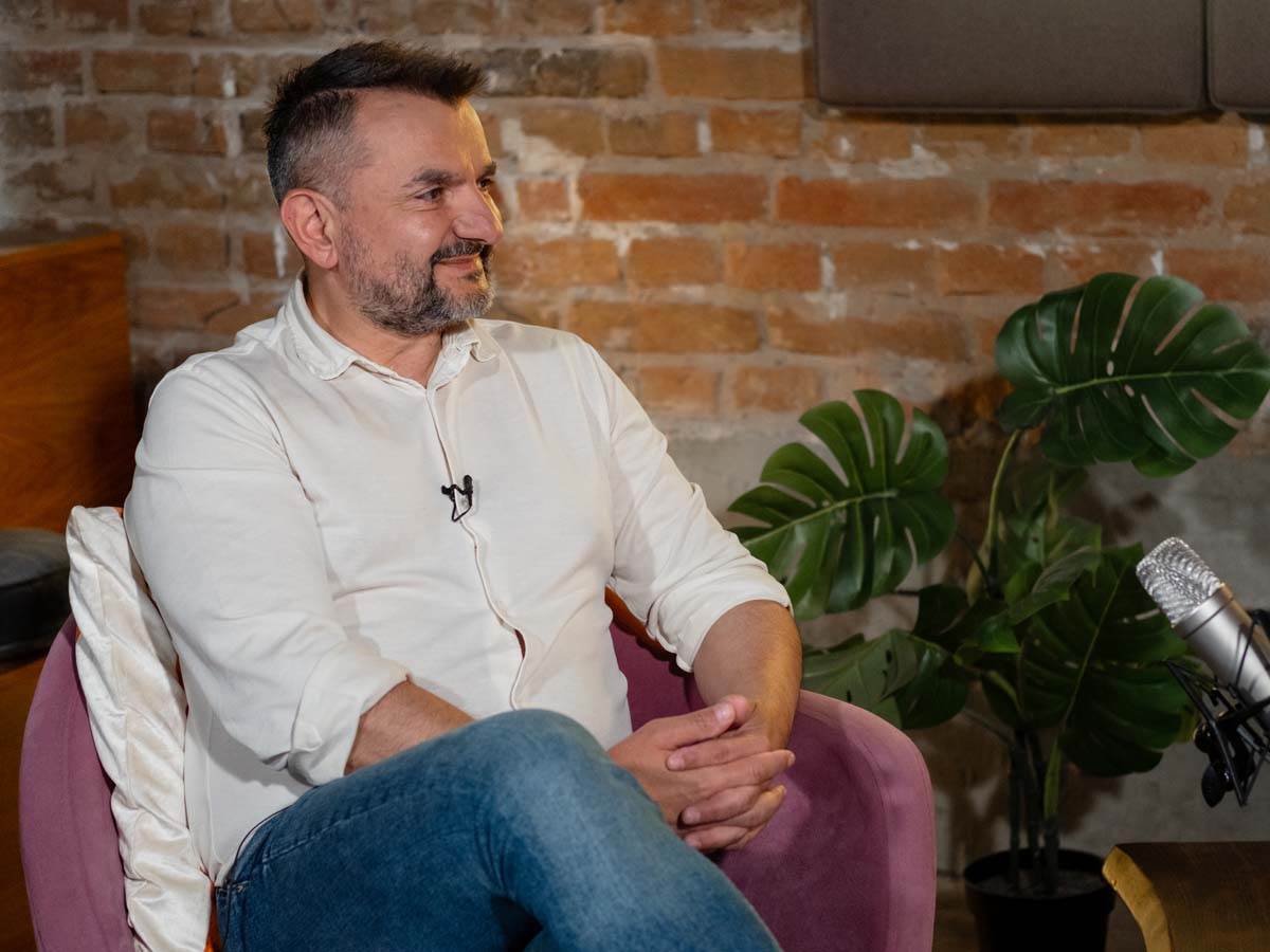 Aleksandar Bogdanović, Jelena Gavrilović, podkast Keš ekspert 19.jpg