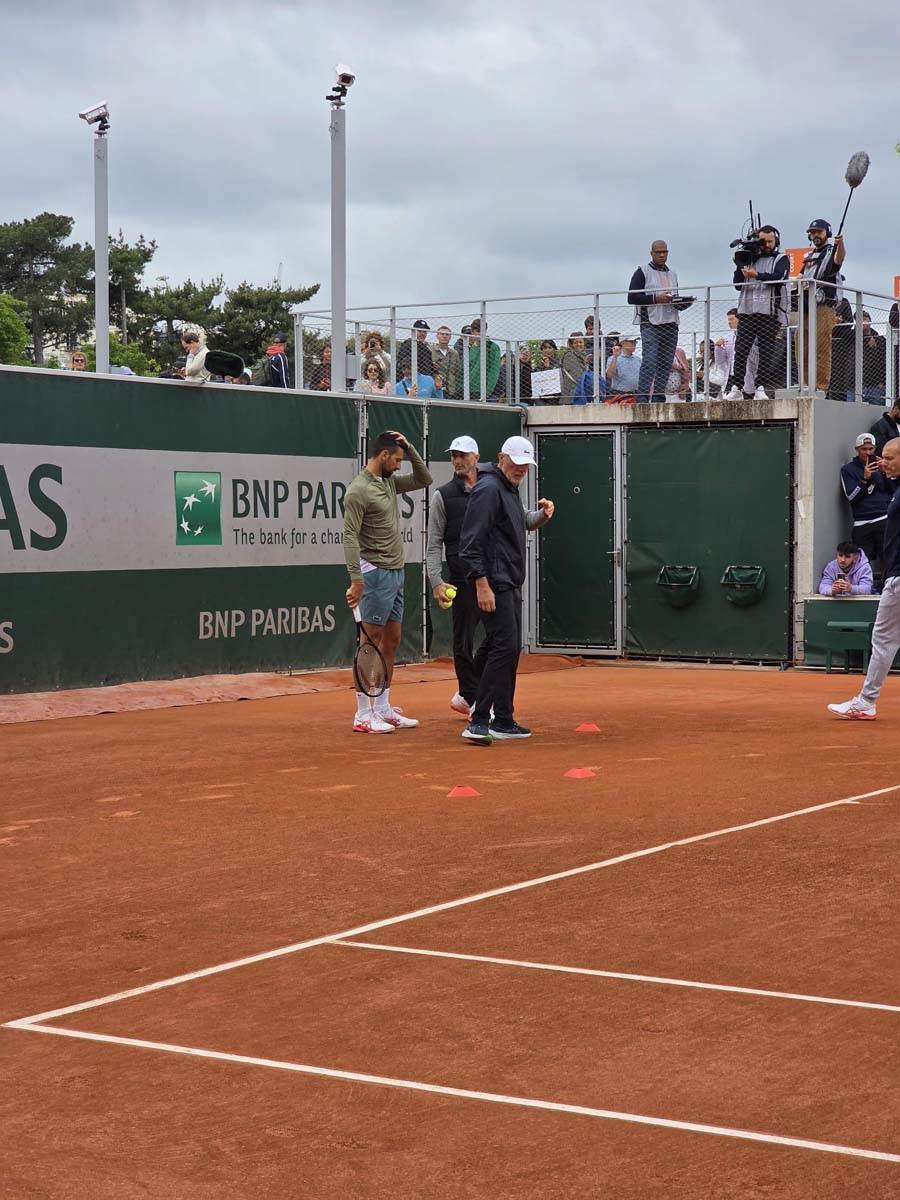 Novak Ðoković trening sa Kristijanom Herisonom 8.jpg
