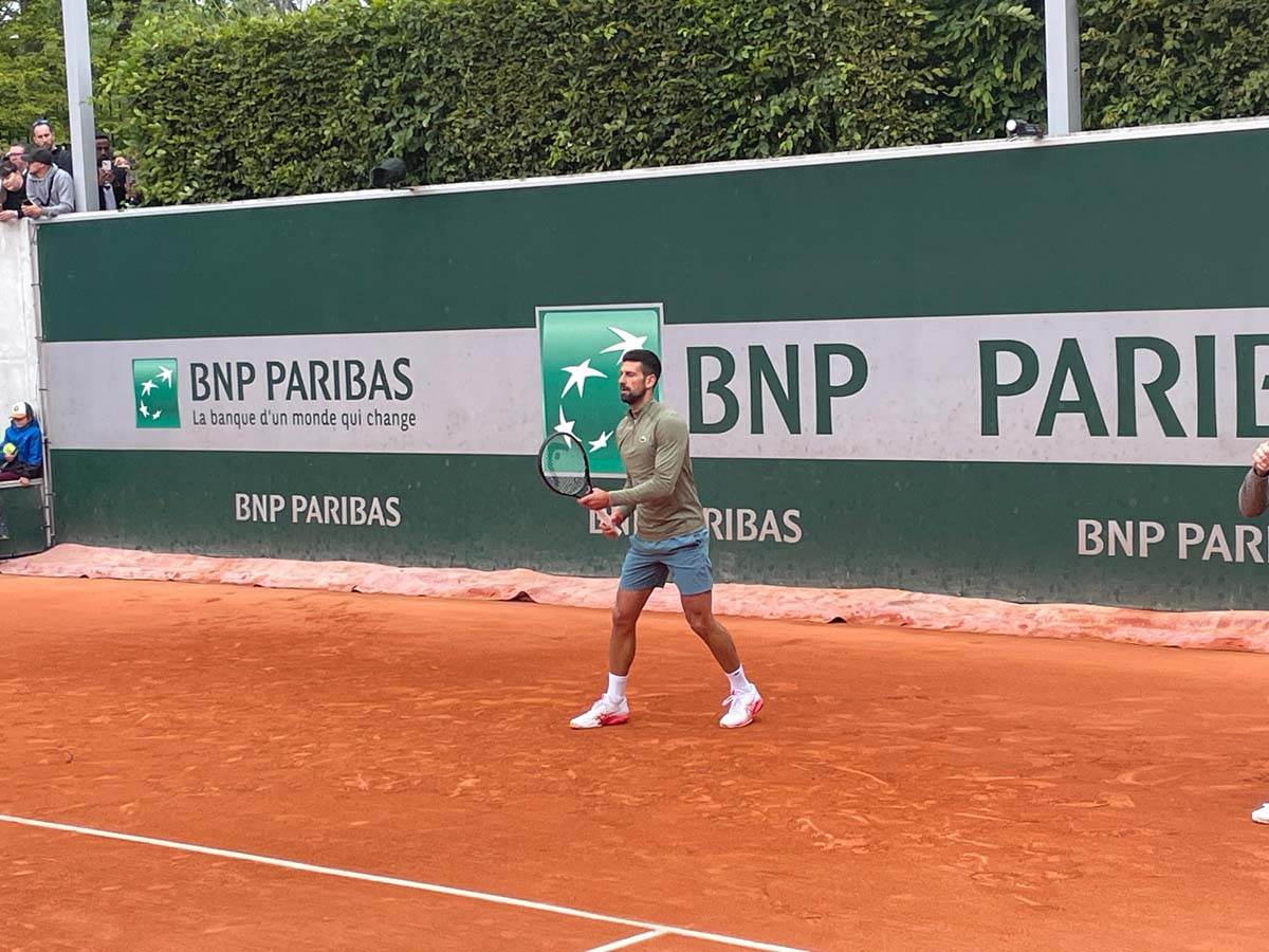 Novak Ðoković trening sa Kristijanom Herisonom 10.jpg