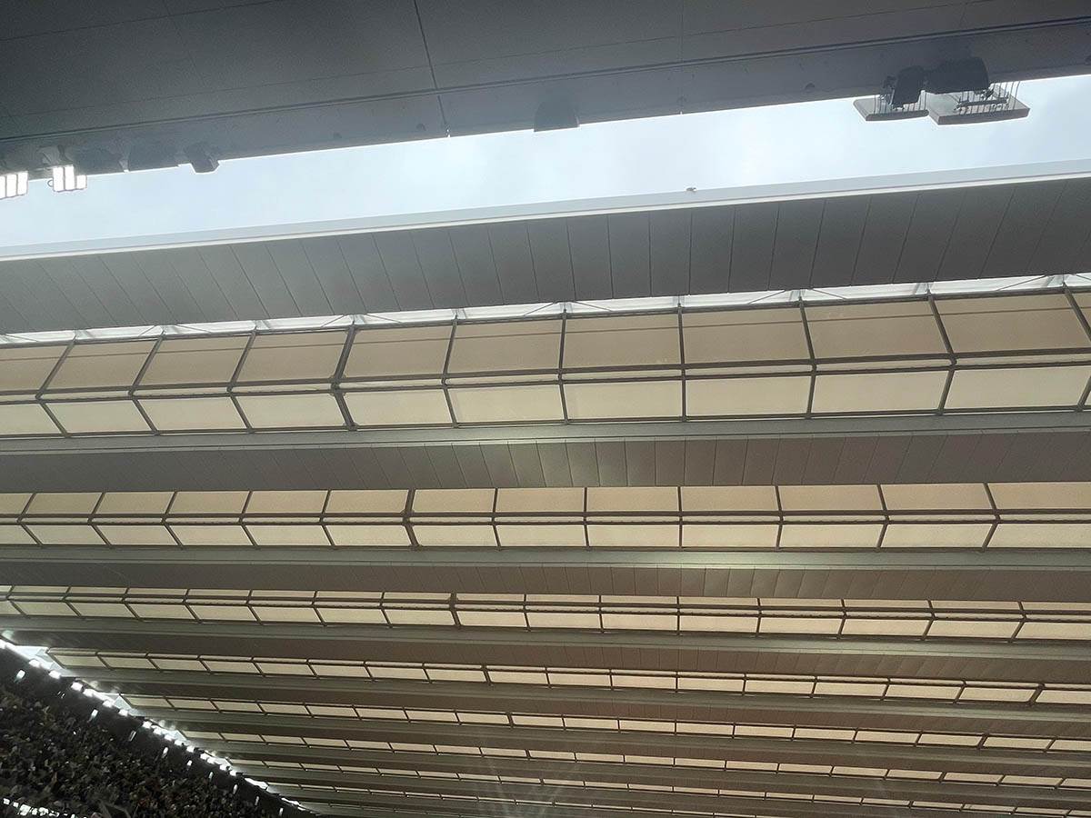 Zatvara se krov na Novakovom meču (6).jpg