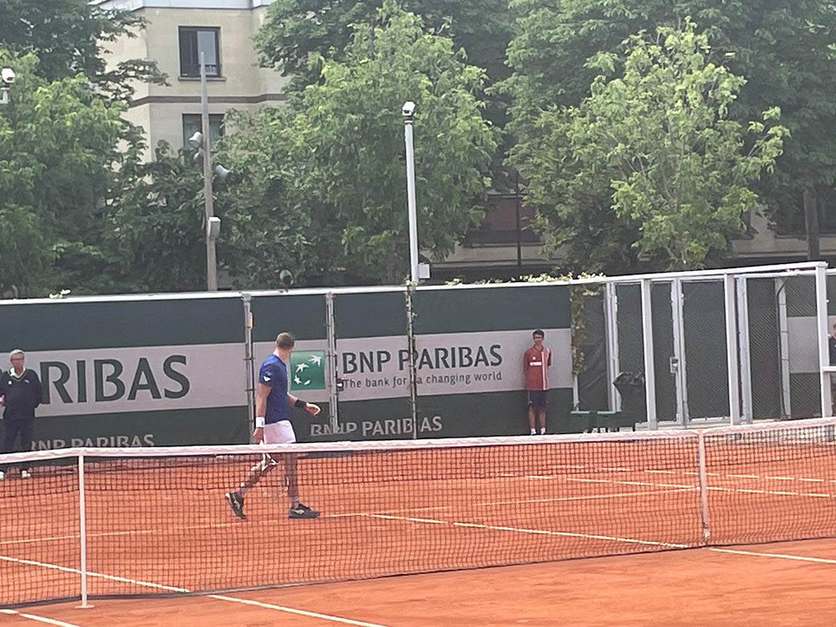 Hamad Međedović slomio reket