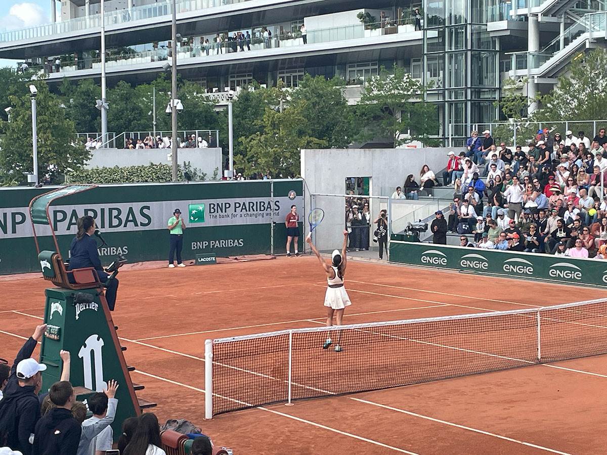 Olga Danilović slavi pobedu (13).jpg