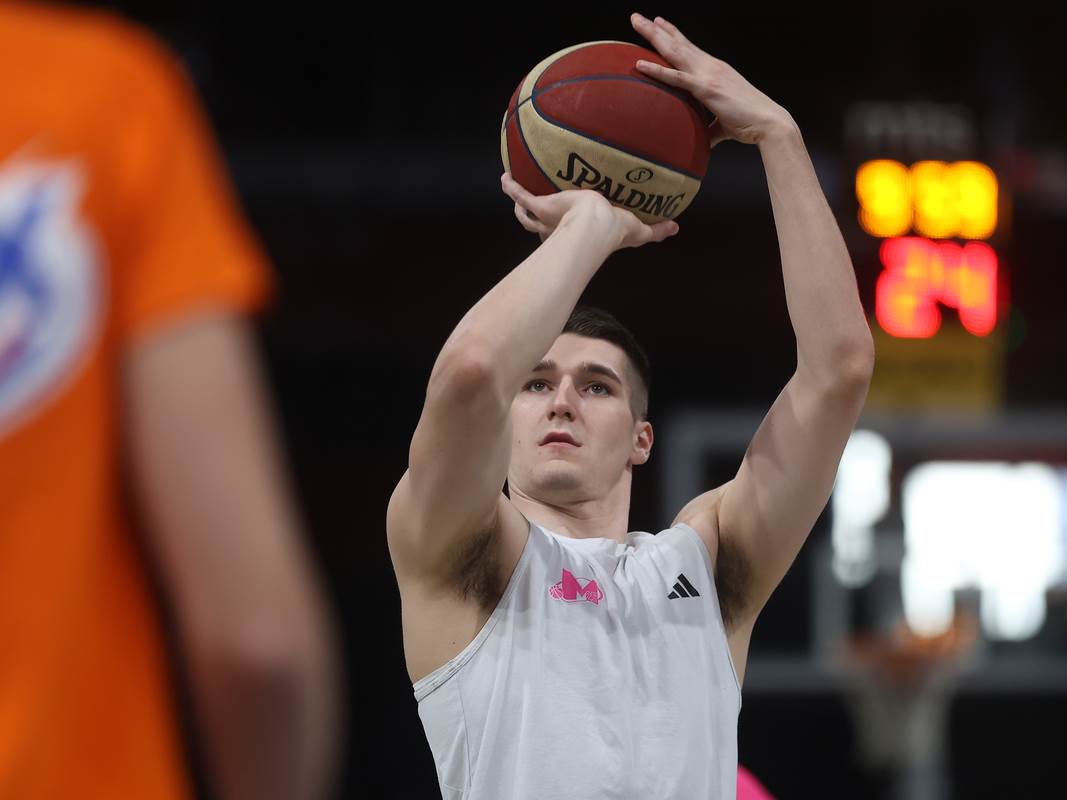 Košarkaš Stefan Miljenović.