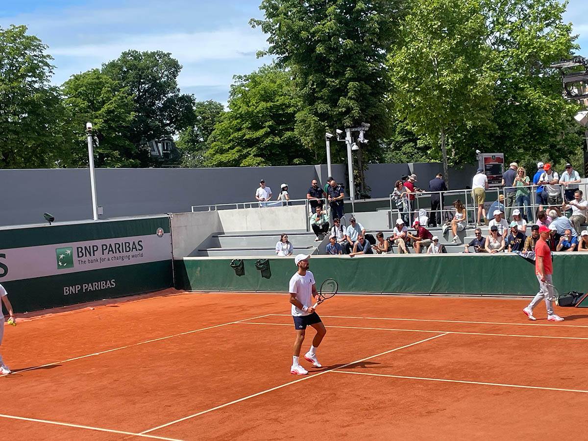 Novak Ðoković trening pred meč sa Muteom (1).jpg